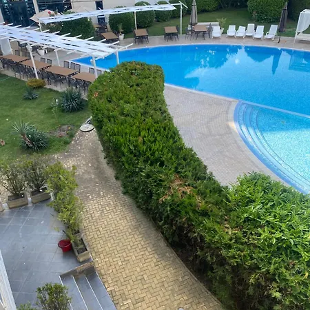 Appartement голям двустаен 300 м от плажа 307 Sunny Beach