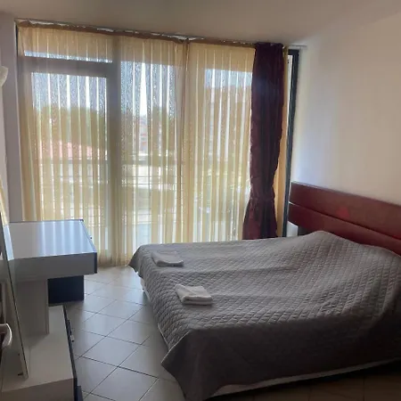 голям двустаен 300 м от плажа 307 Appartement